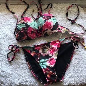 TOPSHOP Floral bikini top and bottom